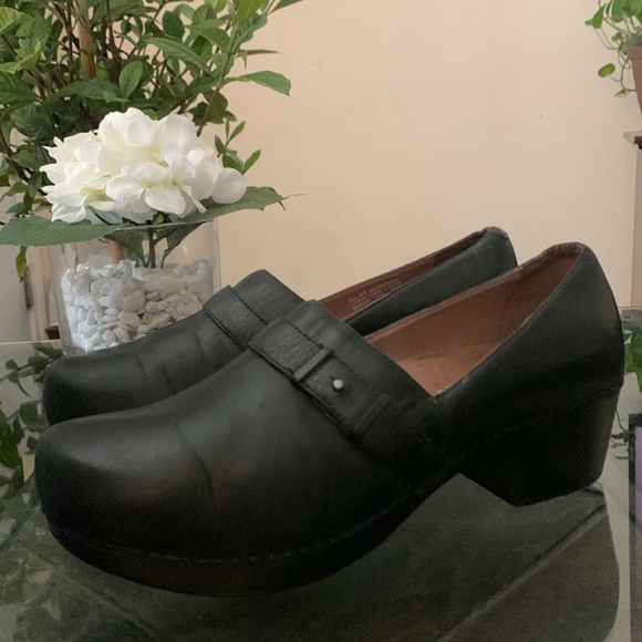 DANSKO Exclusive Walking Clog - Picture 5 of 15